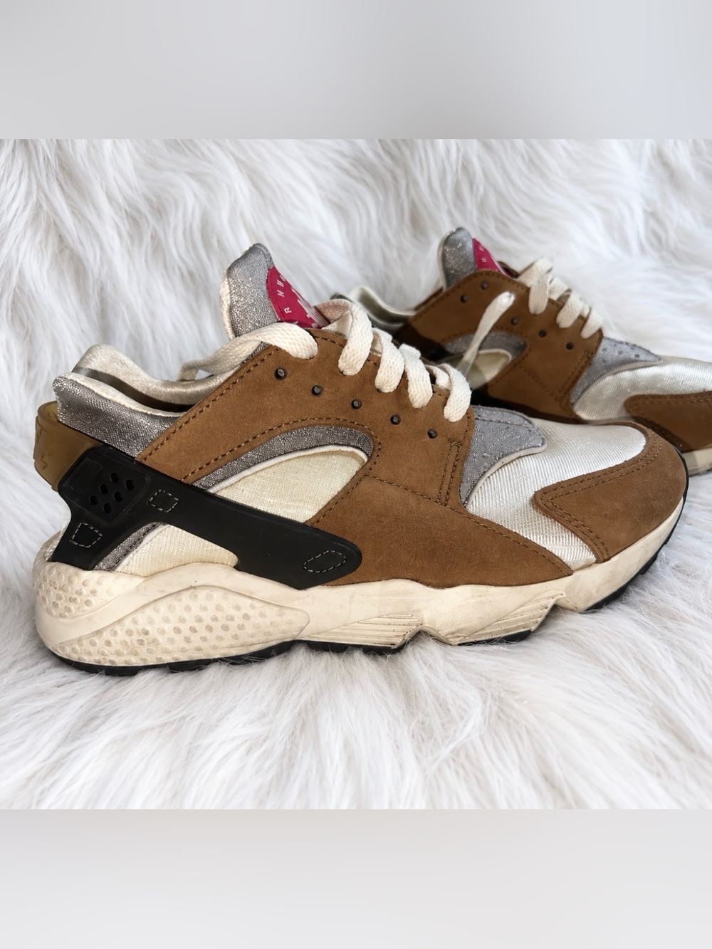 Nike Air Huarache Rattan Sail Brown Mens 5.5/Women’s 7 -  Sneakers
